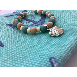 Shell bracelet