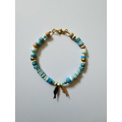 Gold bracelet for ankle